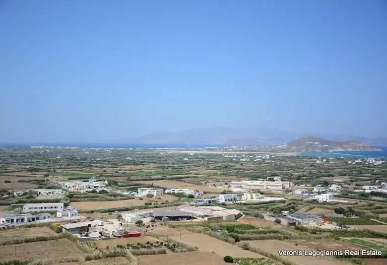 Aggidia / Αpartment of 138 m2