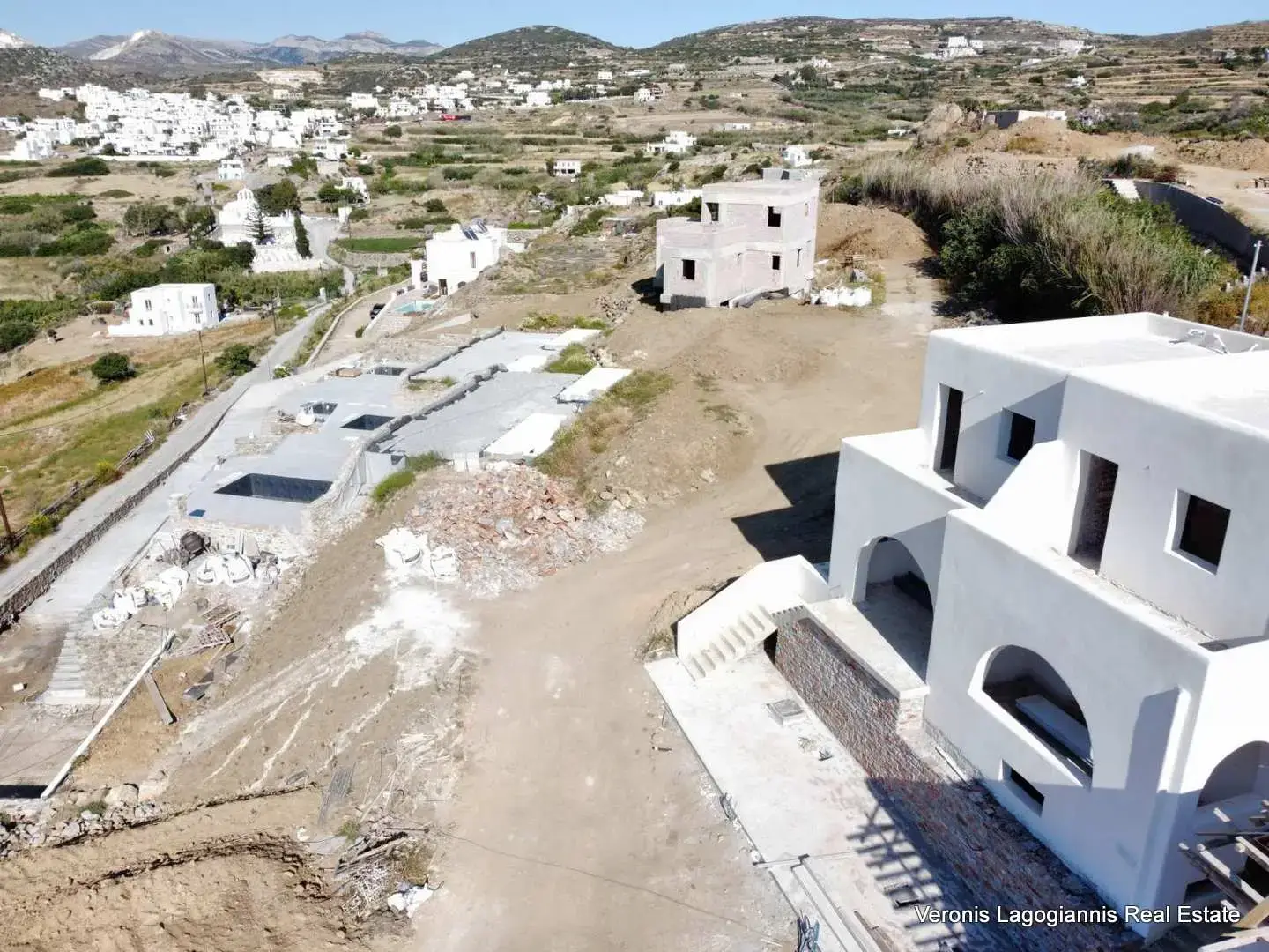 Γλινάδο / 2 κατοικίες των 105 τ.μ. η καθεμία / 640567