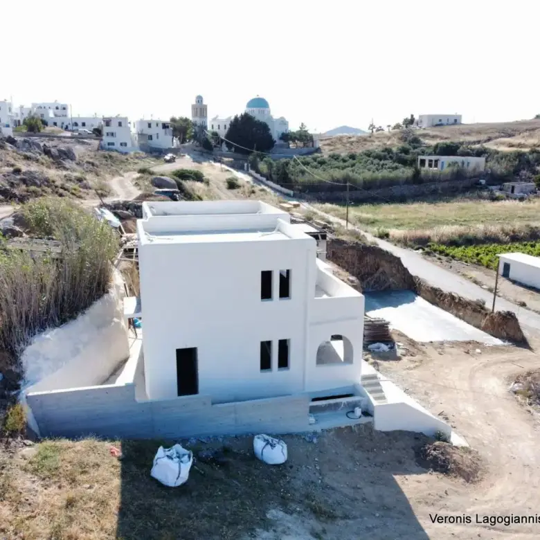 Γλινάδο / 2 κατοικίες των 105 τ.μ. η καθεμία / 640567