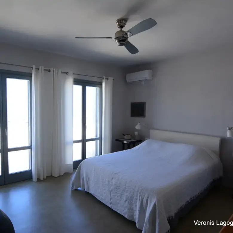 Glinado Naxos /House of 215 m2/ 640577
