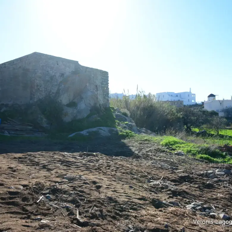 Βίβλος Νάξος / Οικόπεδο 360 m2