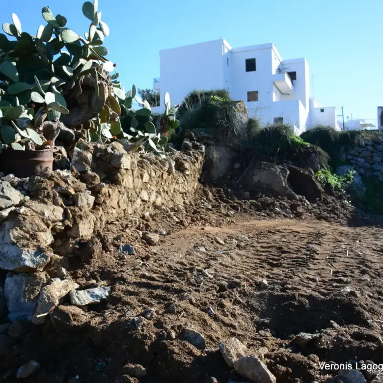 Βίβλος Νάξος / Οικόπεδο 360 m2