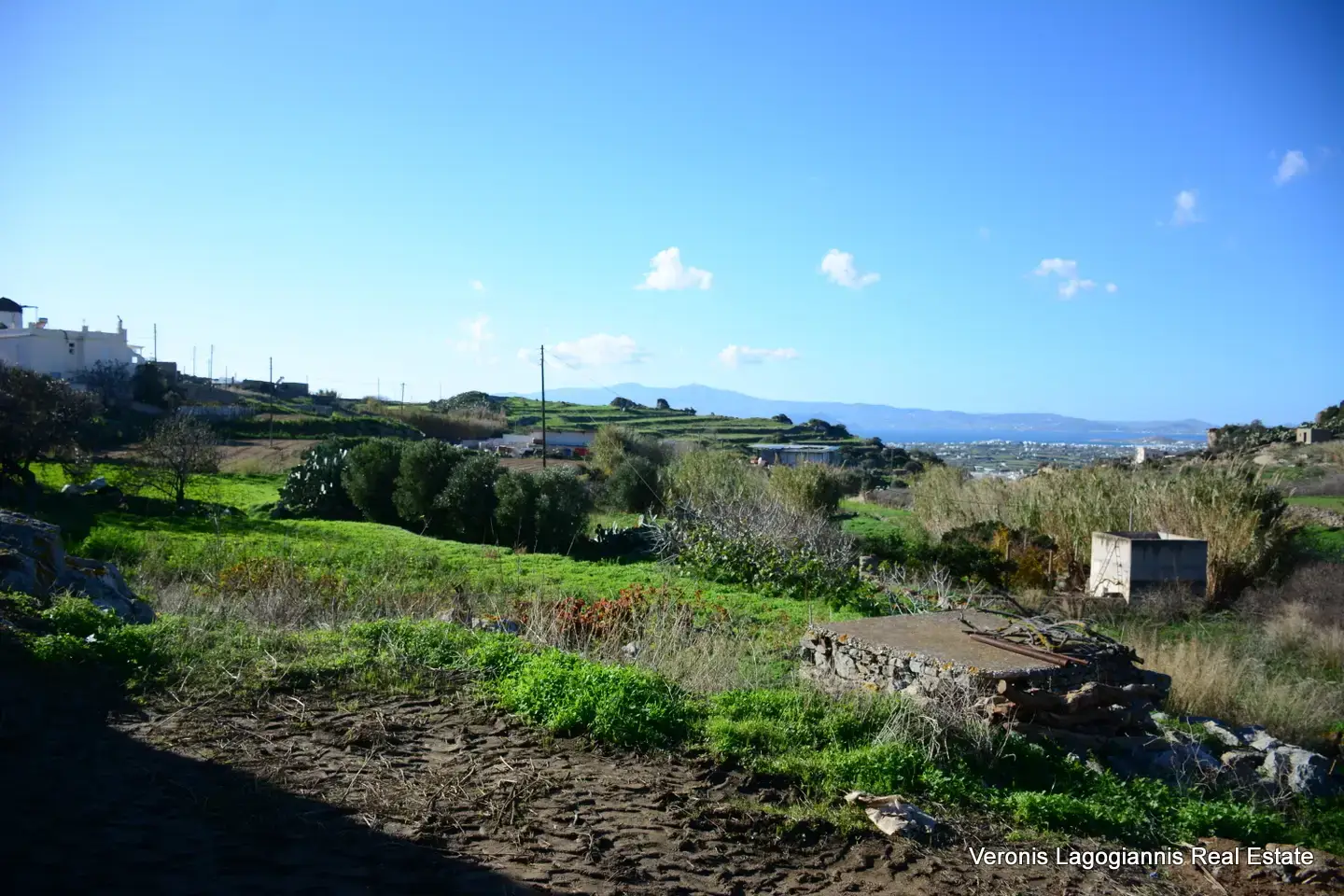 Βίβλος Νάξος / Οικόπεδο 360 m2