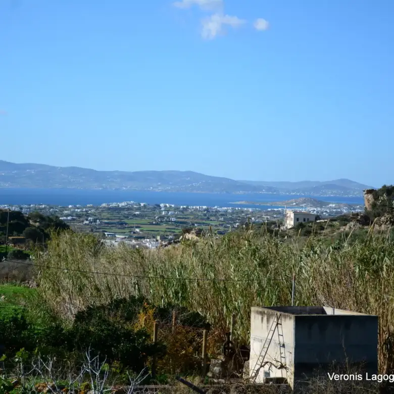 Βίβλος Νάξος / Οικόπεδο 360 m2