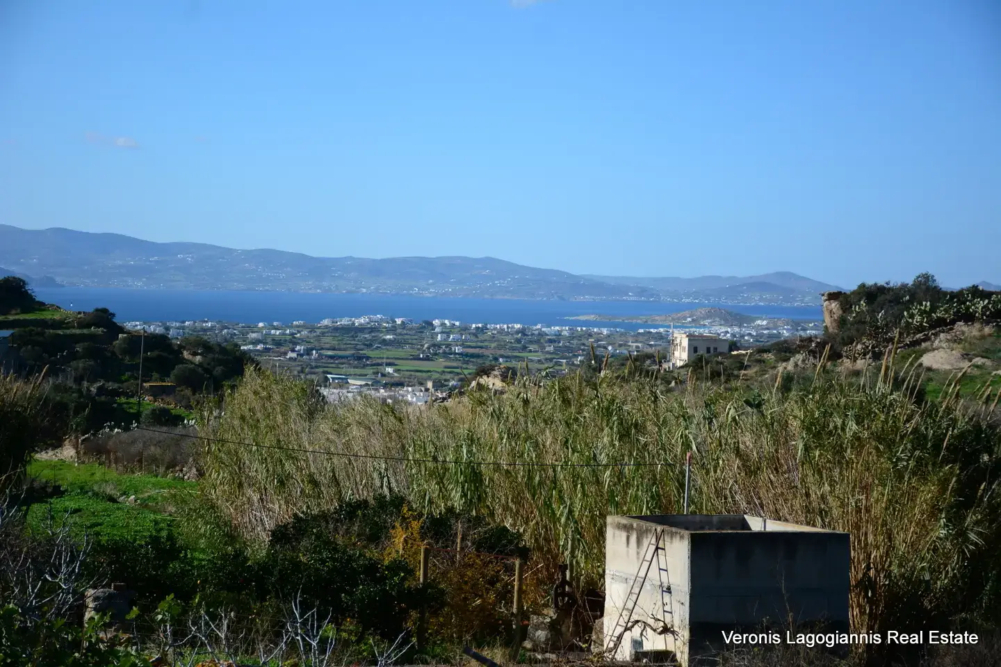 Βίβλος Νάξος / Οικόπεδο 360 m2