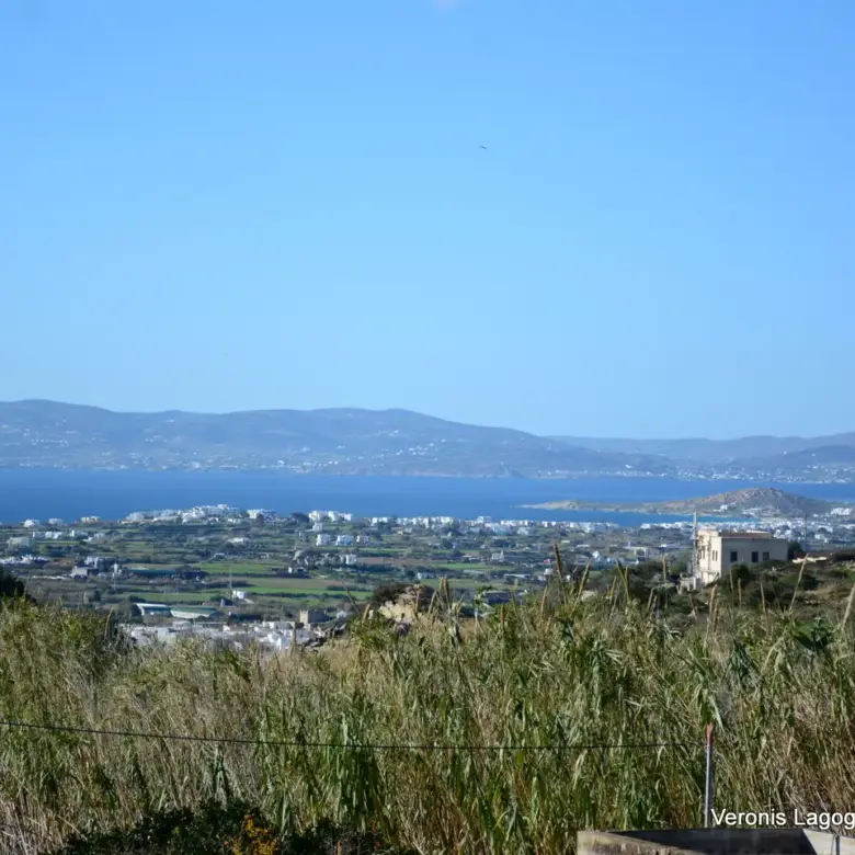 Βίβλος Νάξος / Οικόπεδο 360 m2