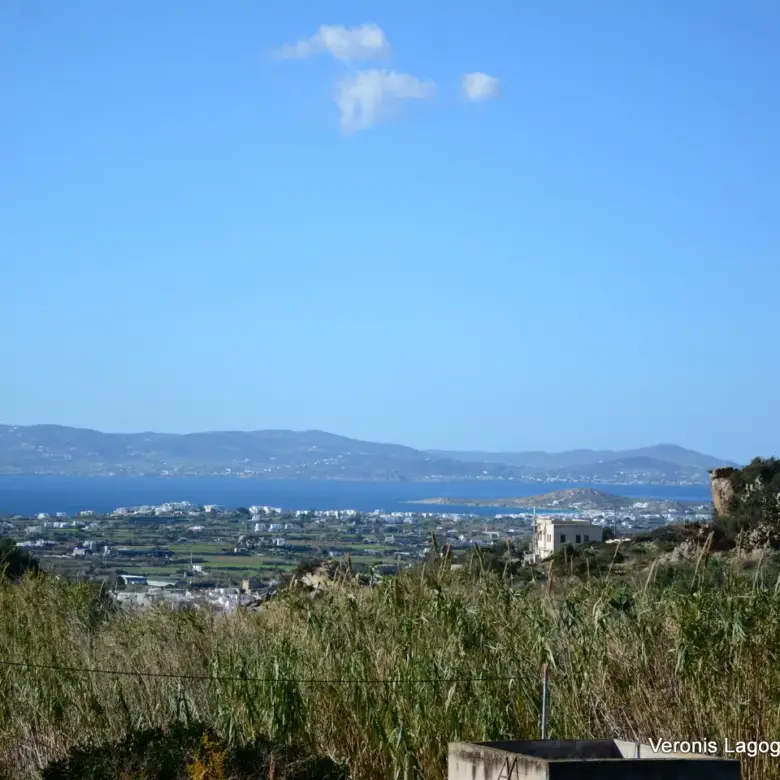 Βίβλος Νάξος / Οικόπεδο 360 m2
