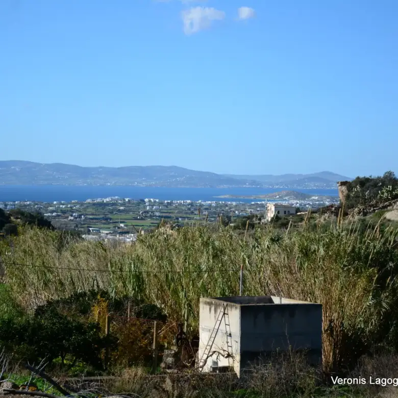 Βίβλος Νάξος / Οικόπεδο 360 m2