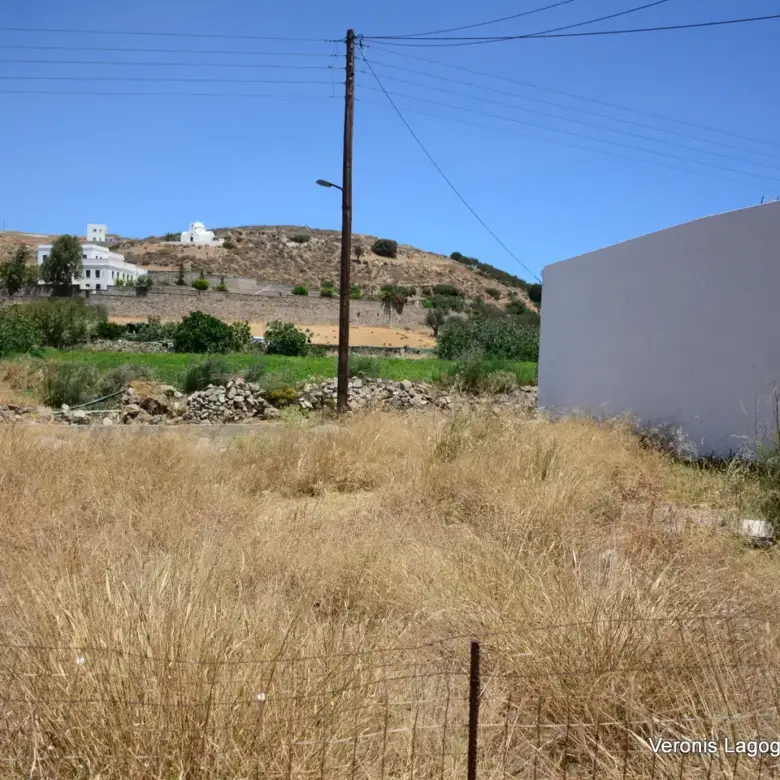Βίβλος Νάξου / Οικόπεδο 121 τ.μ. / 640582