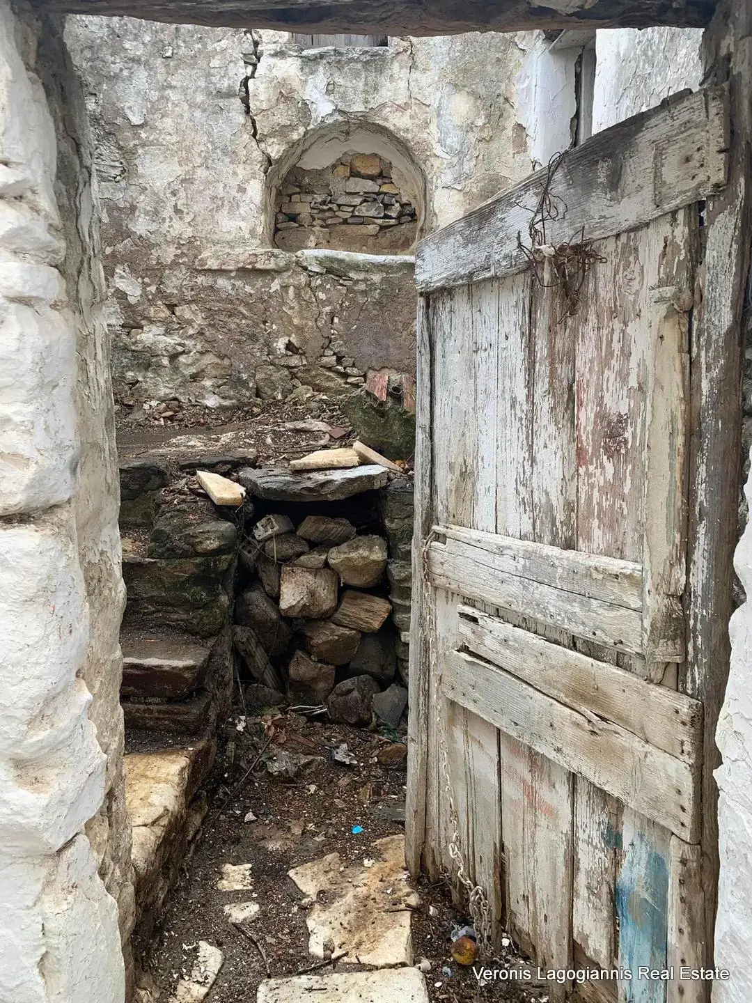 Δαμαριώνας Νάξου /ερειπωμένη πέτρινη κατοικία 83 m2 / 640592
