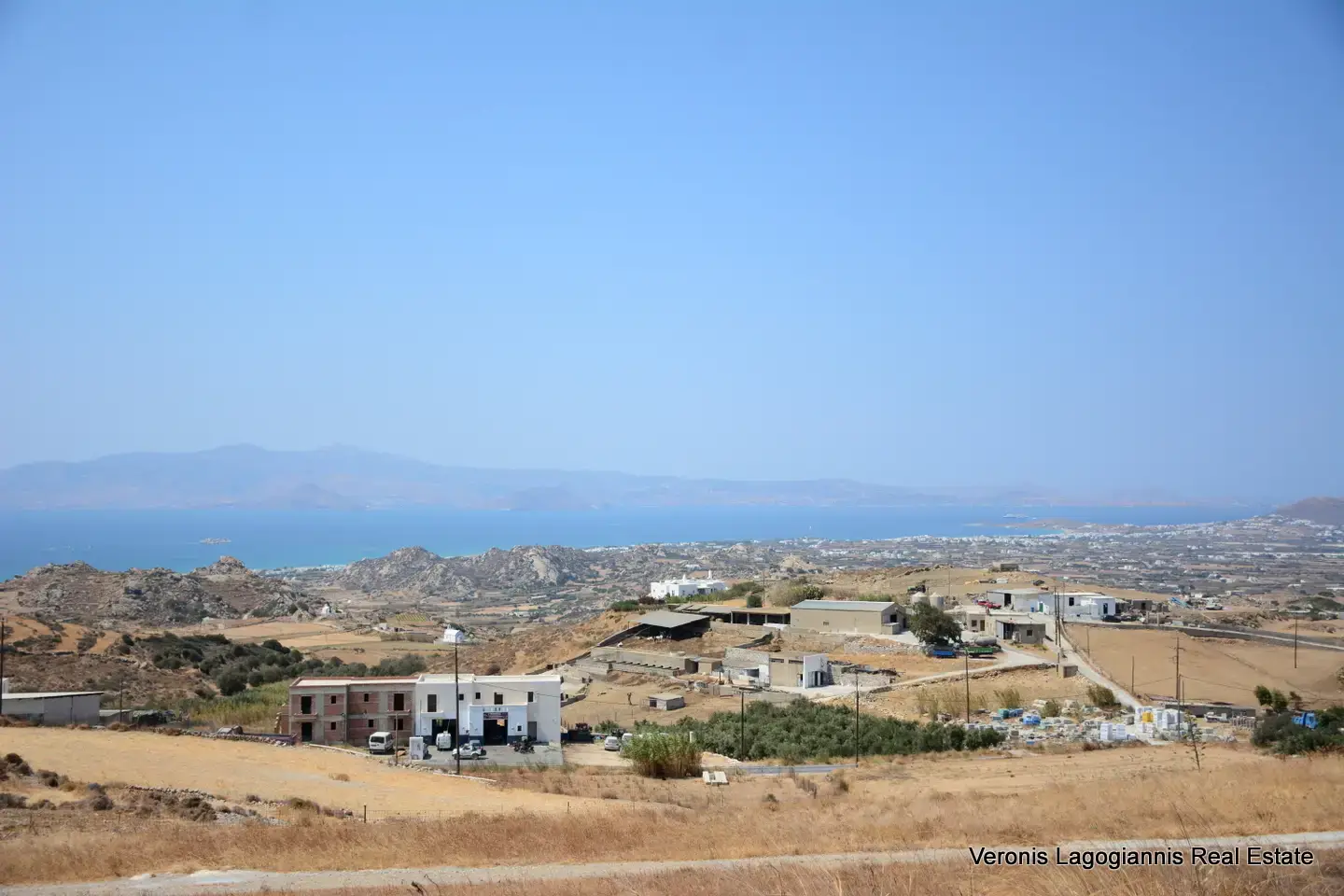 DSC_8657 Βίβλος Νάξου / 2 όμορα γεωτεμάχια συνολικής έκτασης 15.475,21 m2 / 640595