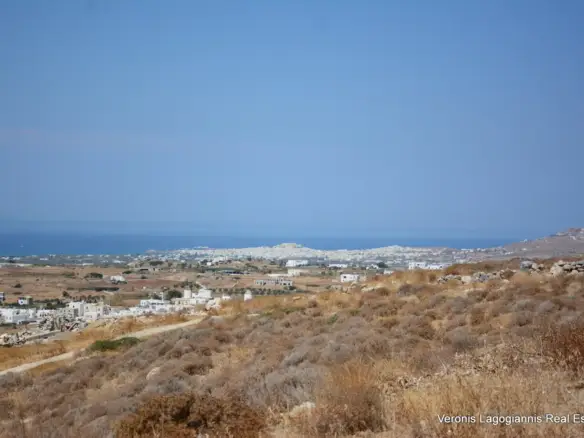 Βίβλος Νάξος / Αγροτεμάχιο 8.656,71 m2 / 640605