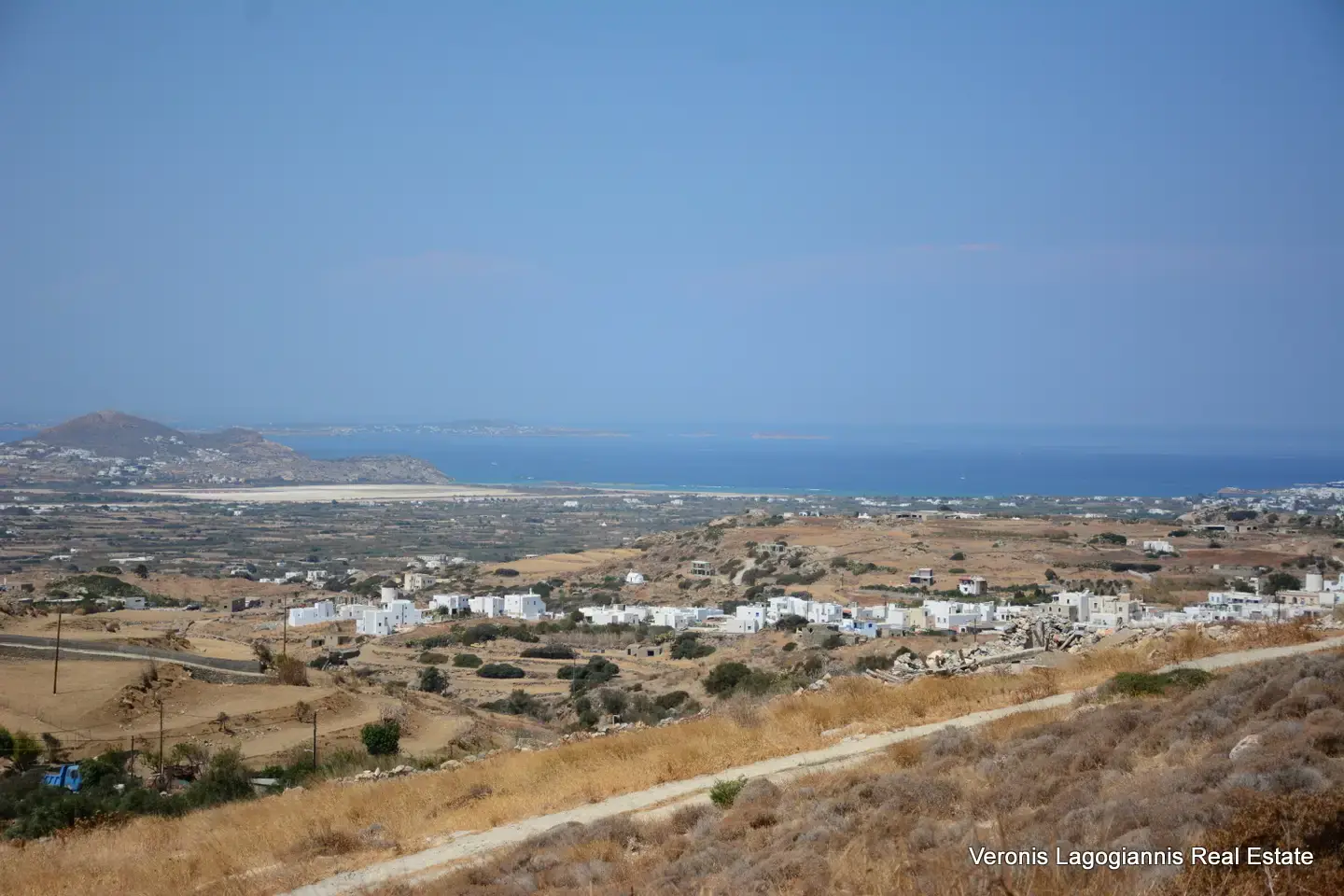 DSC_8661 Βίβλος Νάξου / 2 όμορα γεωτεμάχια συνολικής έκτασης 15.475,21 m2 / 640595