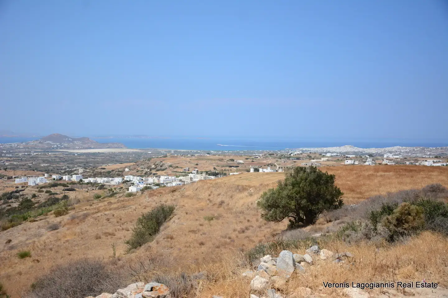 DSC_8667 Βίβλος Νάξου / 2 όμορα γεωτεμάχια συνολικής έκτασης 15.475,21 m2 / 640595