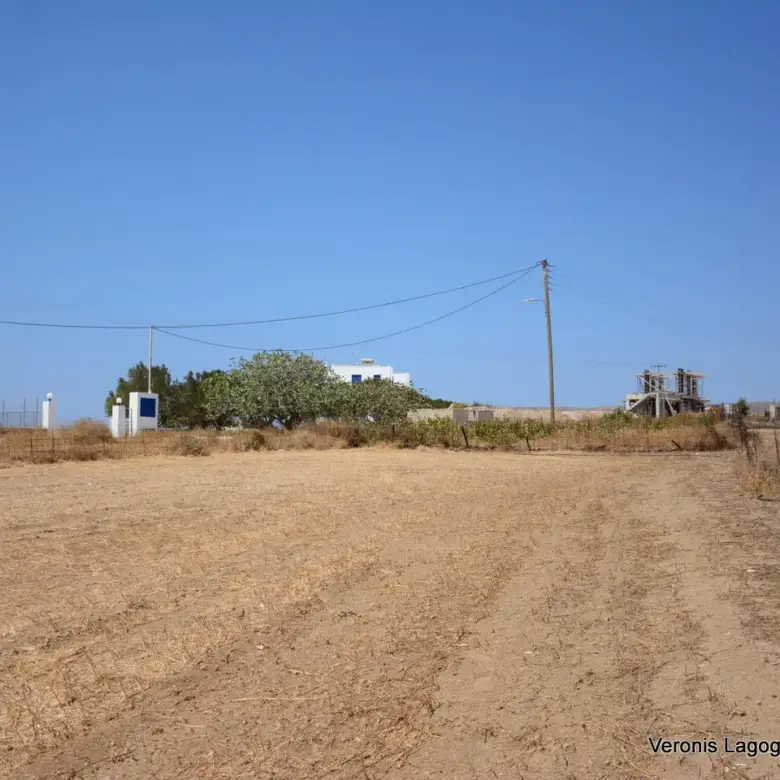 Καστράκι Νάξος / Αγροτεμάχιο 2.890 m2 / 640594