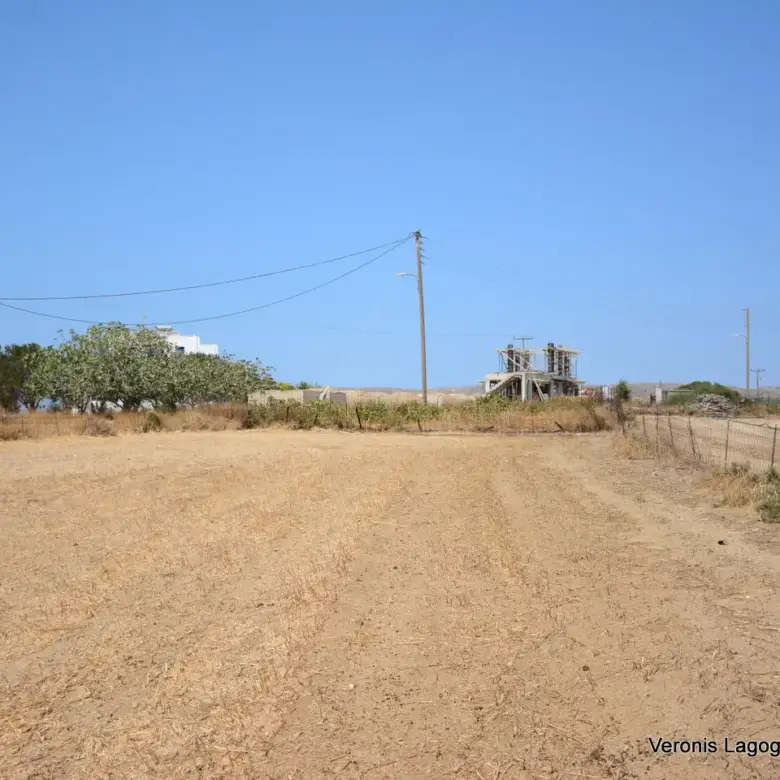 Καστράκι Νάξος / Αγροτεμάχιο 2.890 m2 / 640594