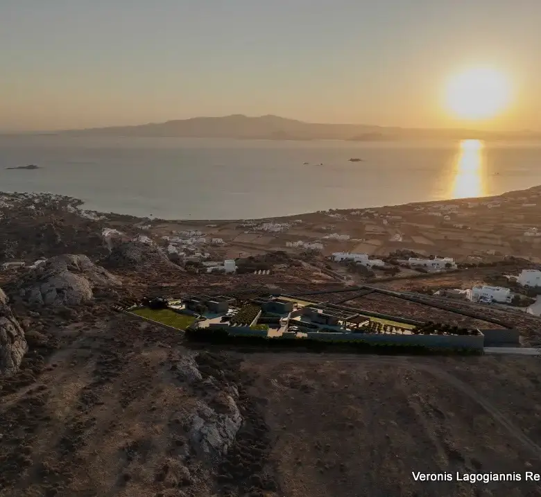 Πλάκα Νάξος / 3 Βίλες 170 m2 έκαστη / 640610