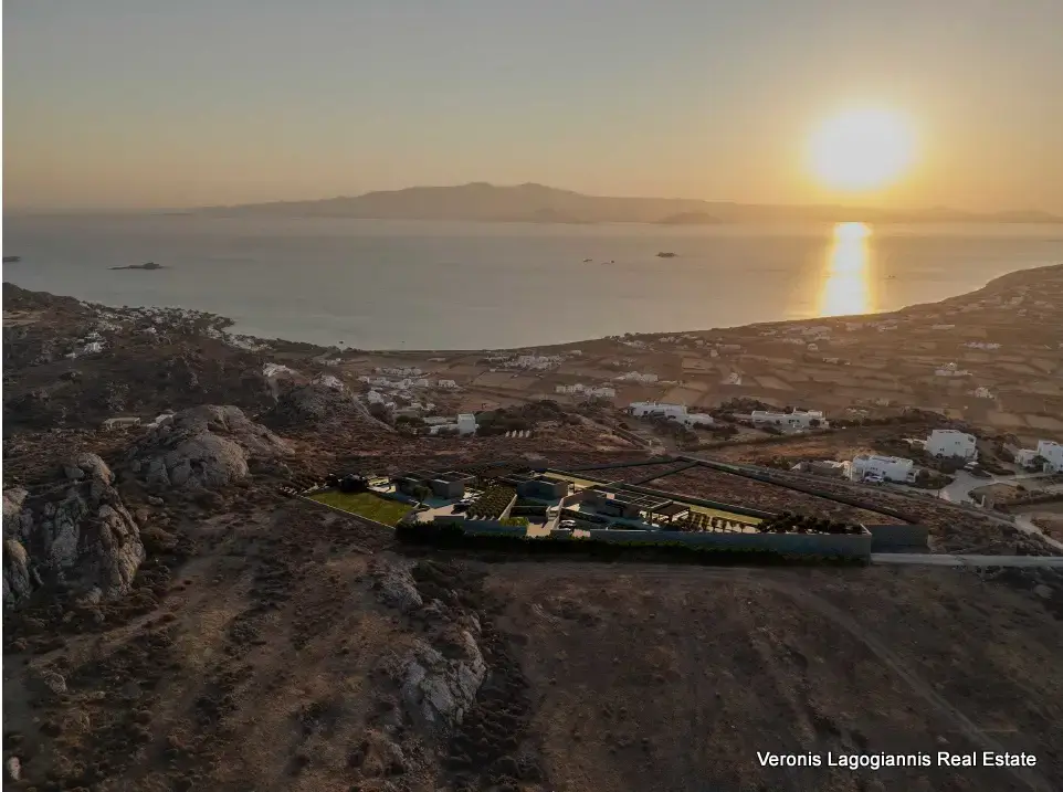 Πλάκα Νάξος / 3 Βίλες 170 m2 έκαστη / 640610