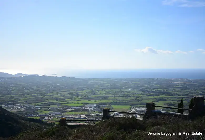 Aggidia Naxos / agricultural land of 8.607.70 m2 / 640551