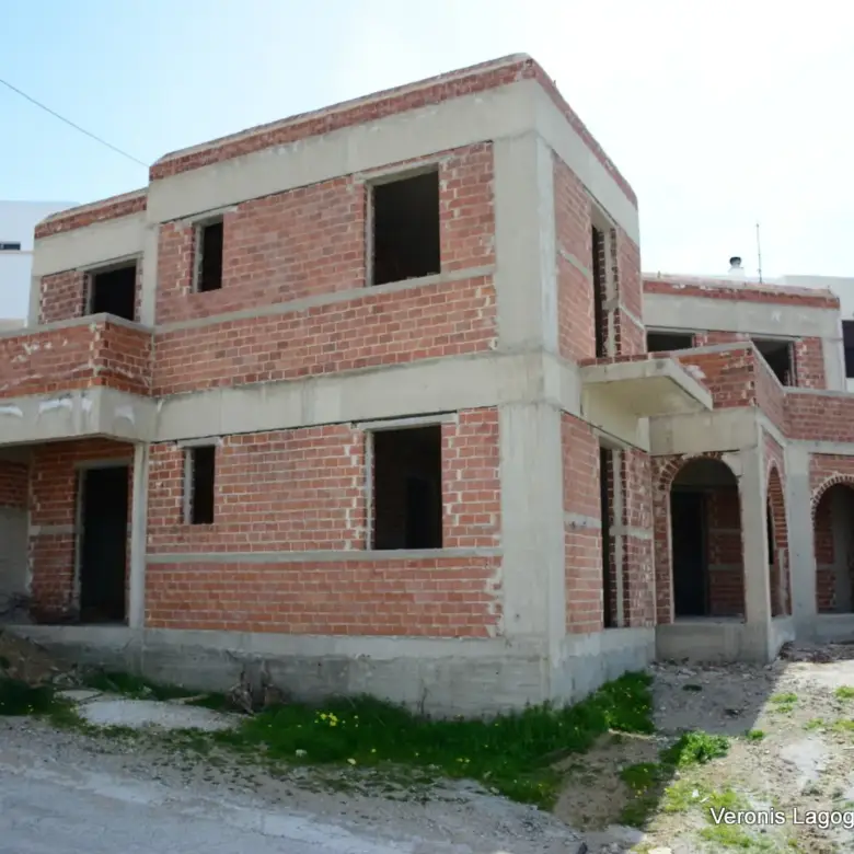 Γλινάδο Νάξου / Διαμέρισμα 1ου Ορόφου 86 m2 /640618