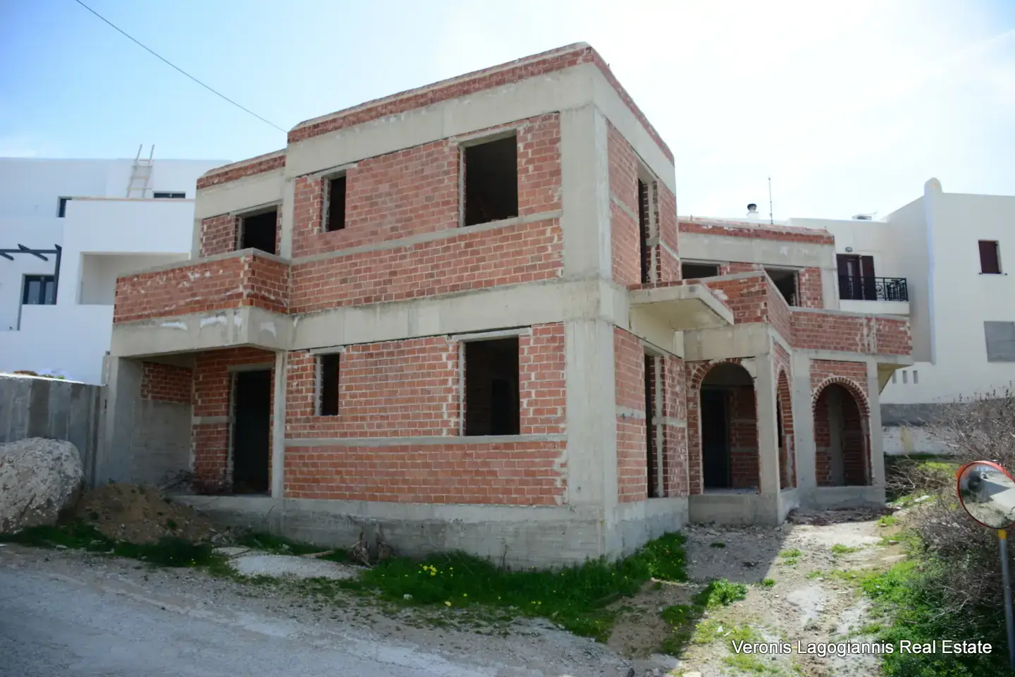 Γλινάδο Νάξου / Διαμέρισμα 1ου Ορόφου 86 m2 /640618