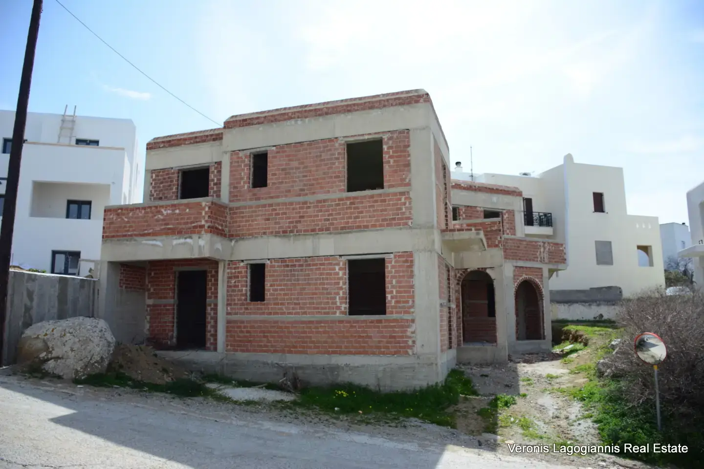 Γλινάδο Νάξου / Διαμέρισμα 1ου Ορόφου 86 m2 /640618