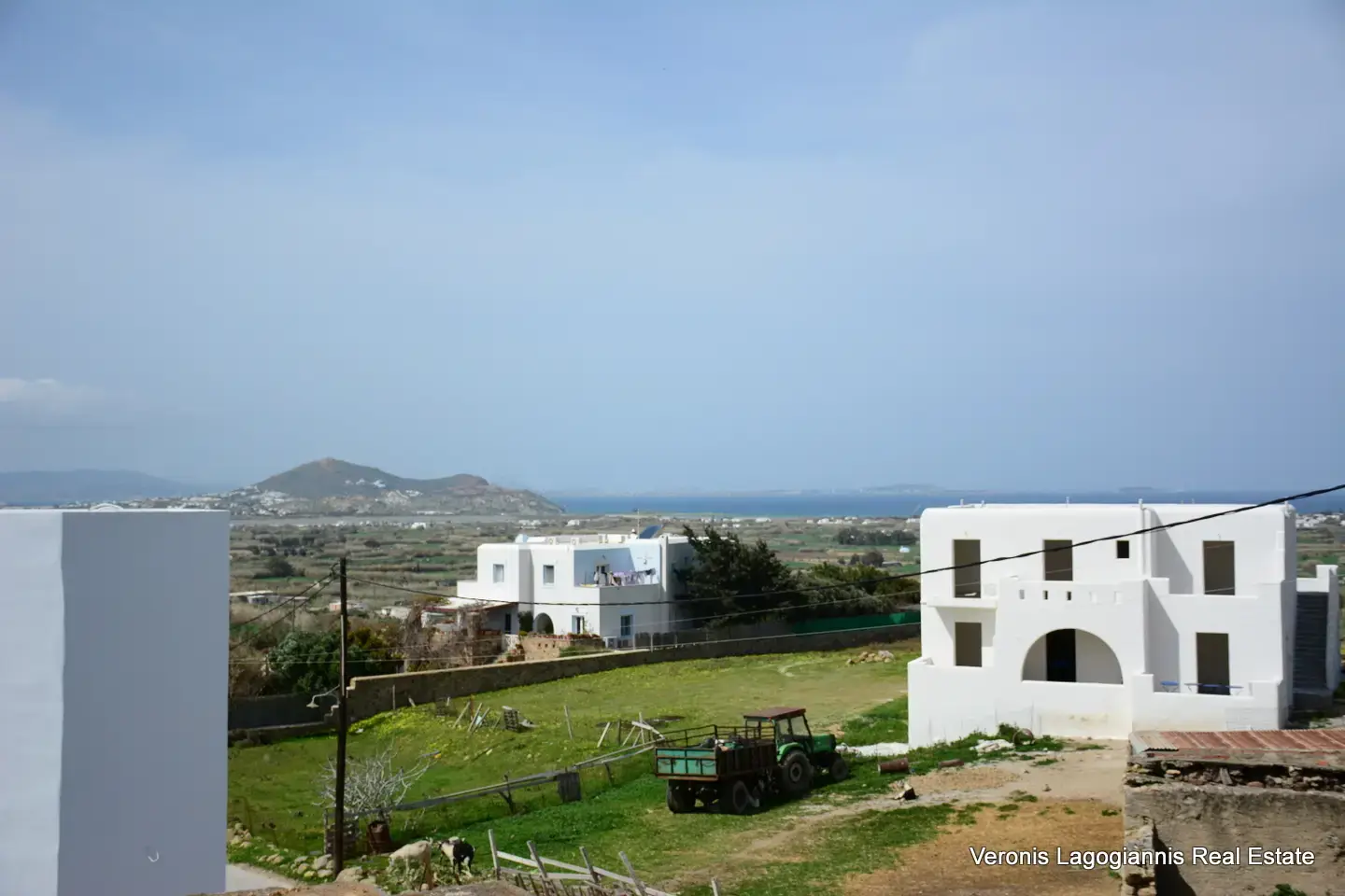 Γλινάδο Νάξου / Διαμέρισμα 1ου Ορόφου 86 m2 /640618