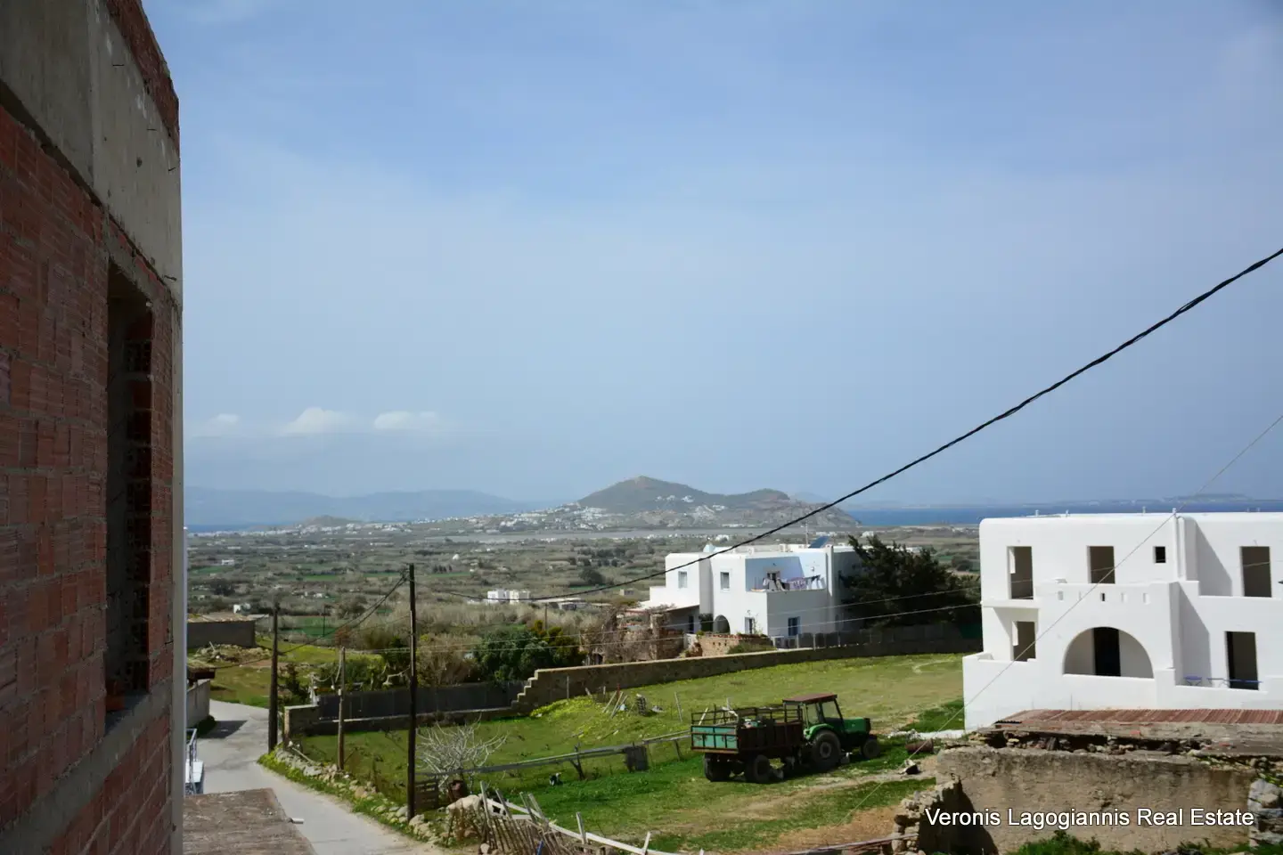 Γλινάδο Νάξου / Διαμέρισμα 1ου Ορόφου 86 m2 /640618