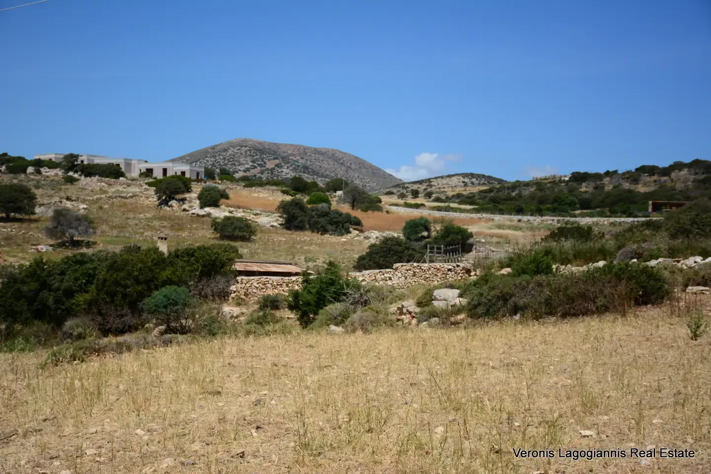 Γλυφάδα Νάξου – Αγροτεμάχιο 4.556m2 / 640630