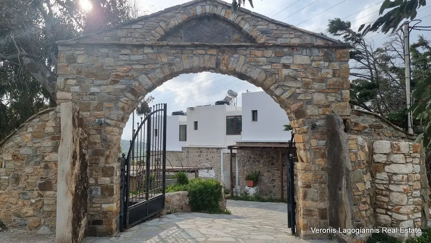 Βίβλος Νάξου – Μεζονέτα 120m2 / 640641