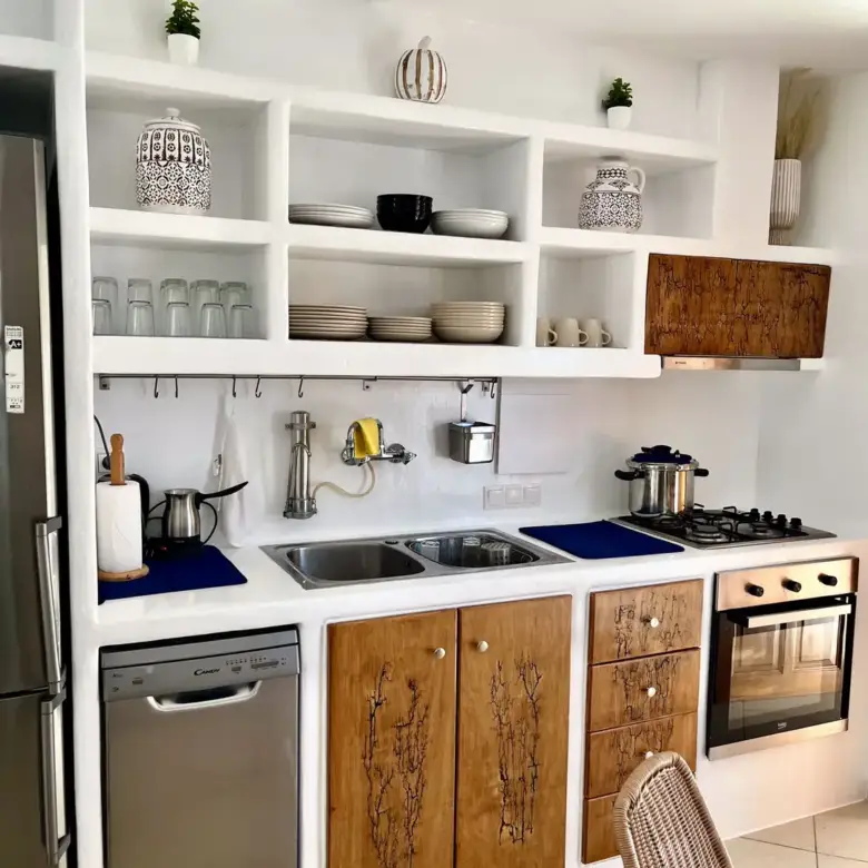 Χώρα Νάξου – Κατοικίες 28m2 – 52m2/ 640642