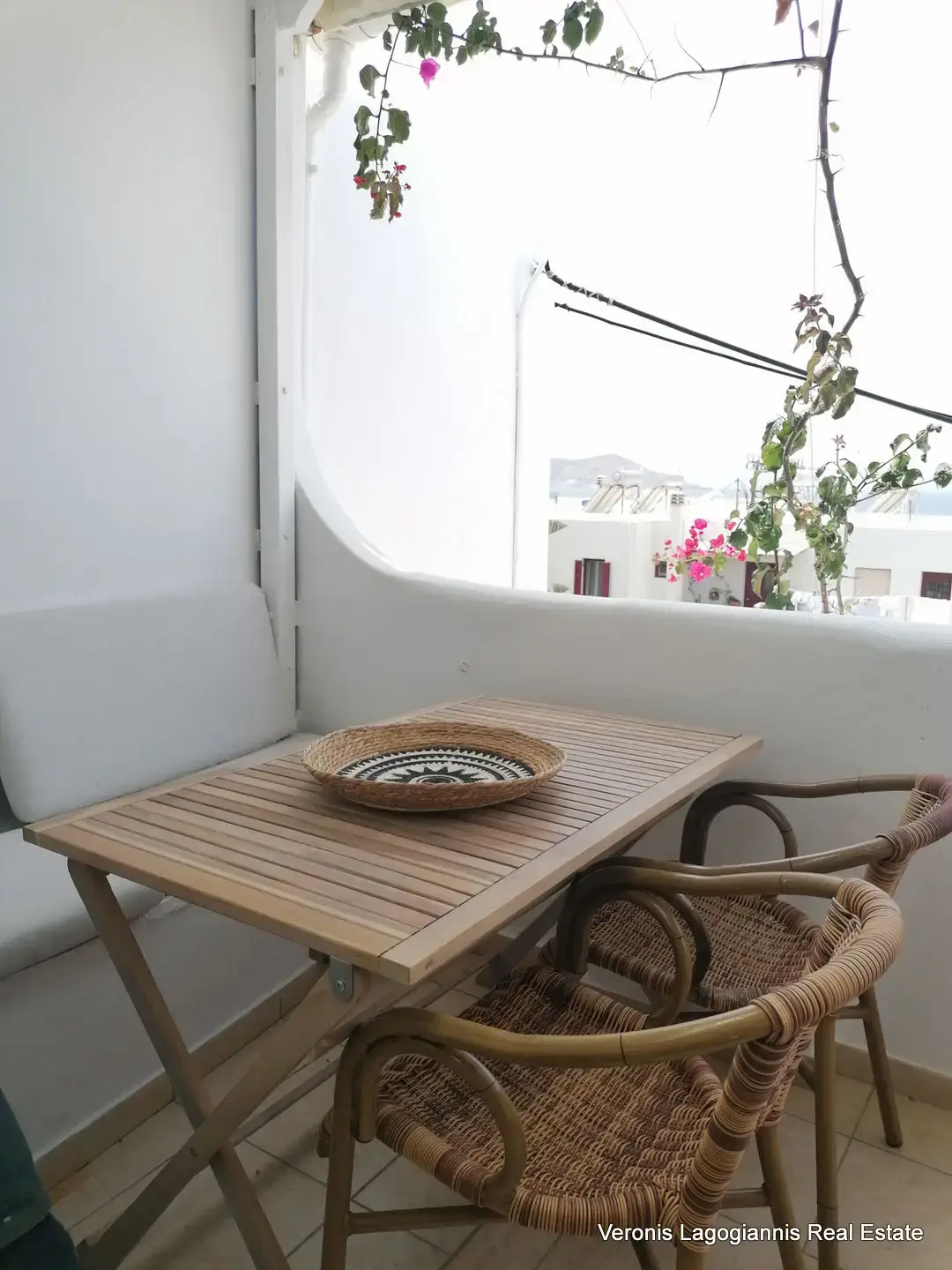 Χώρα Νάξου – Κατοικίες 28m2 – 52m2/ 640642