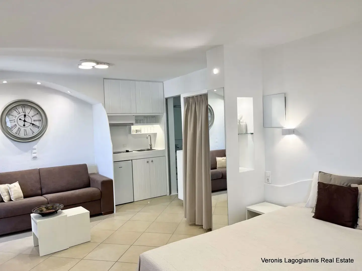 Χώρα Νάξου – Κατοικίες 28m2 – 52m2/ 640642