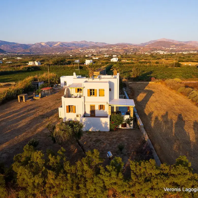 Αγία Άννα Νάξου – Κατοικία 189m2 / 640645