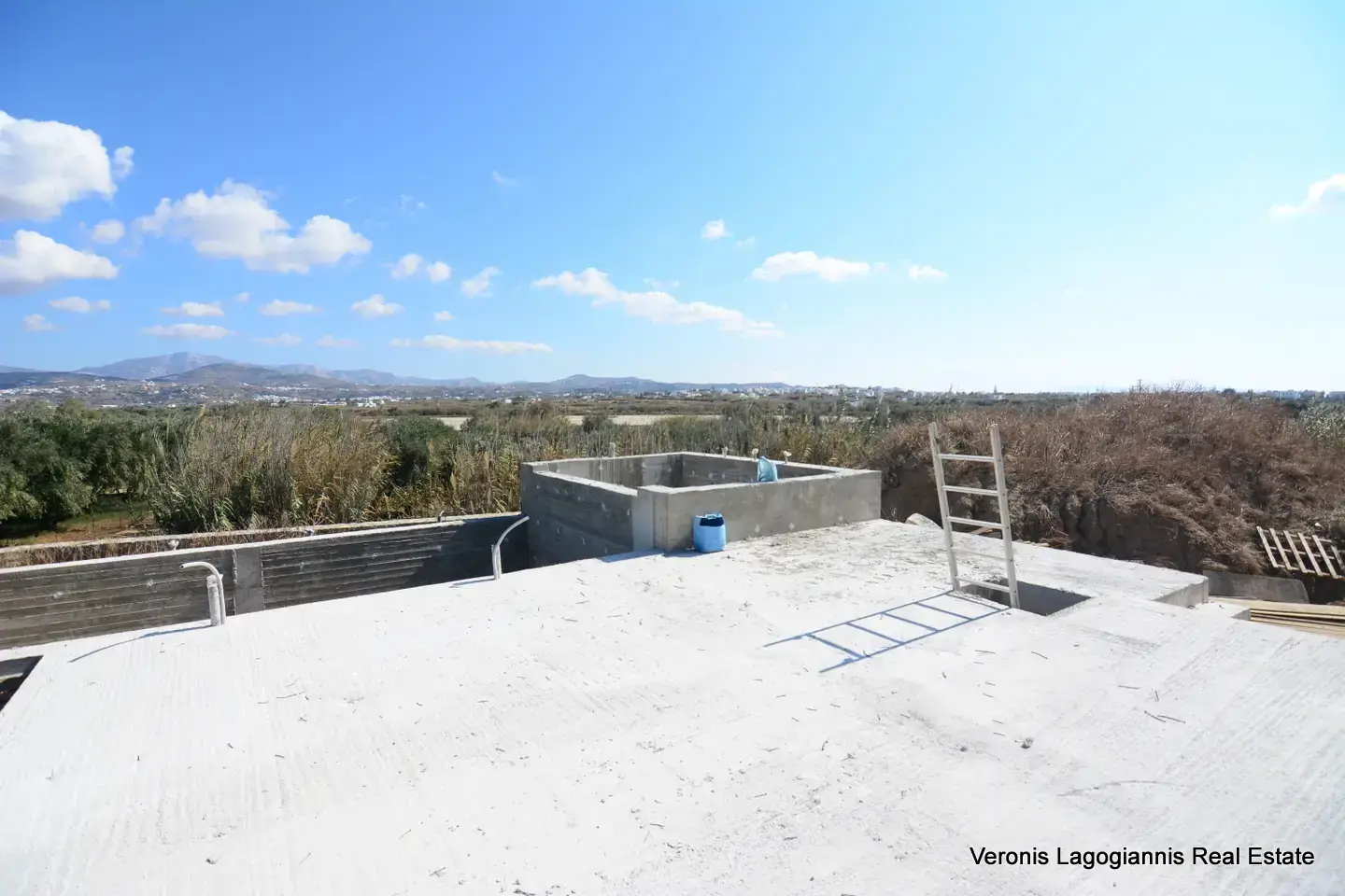 DSC_0901 Άγιος Προκόπιος Νάξου – Κατοικίες 150m2 έκαστη / 640650