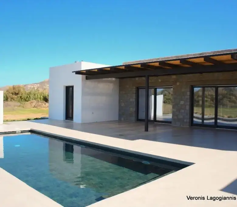 Chora Naxos / House of 118m2 / 640655