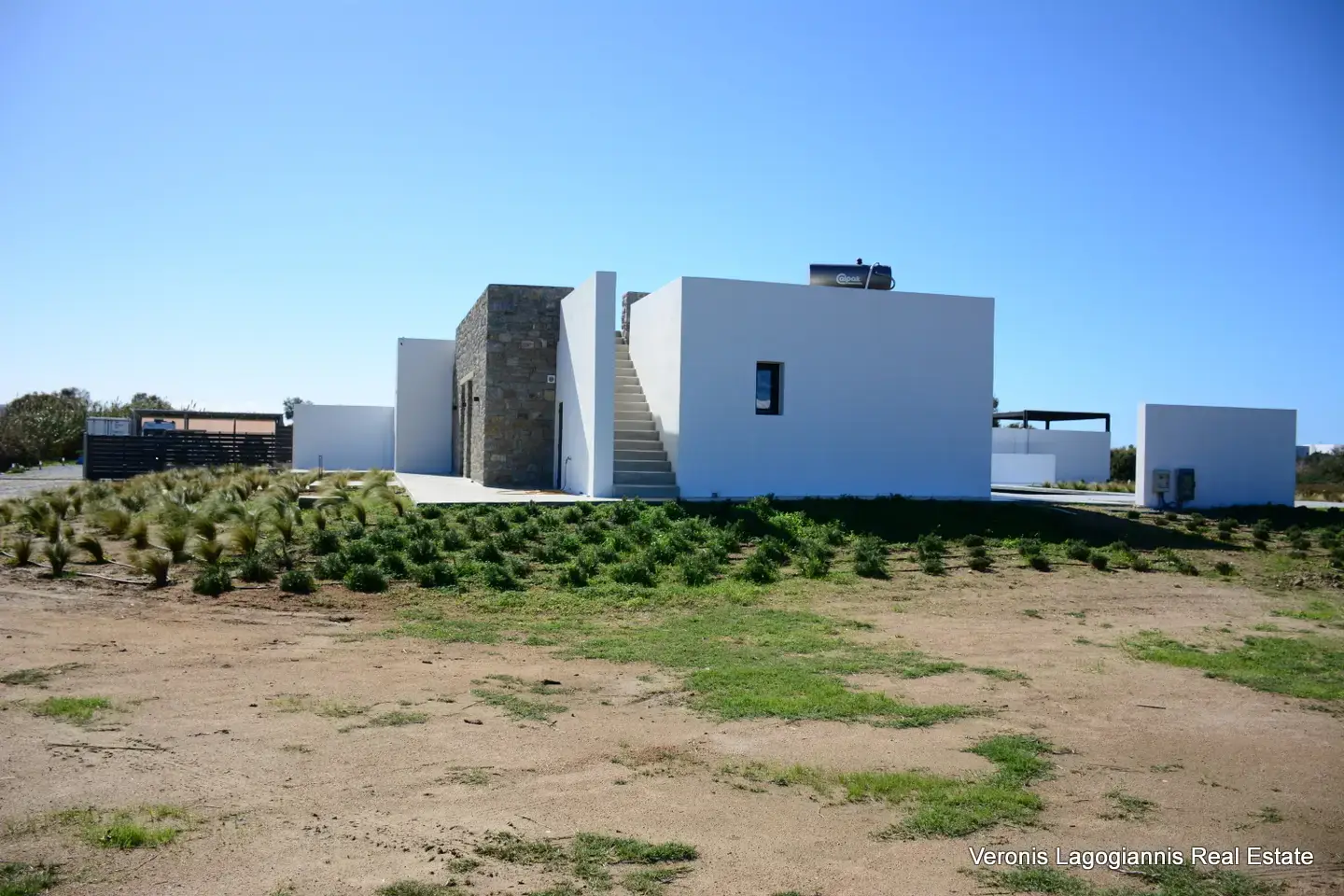 Chora Naxos / House of 118m2 / 640655