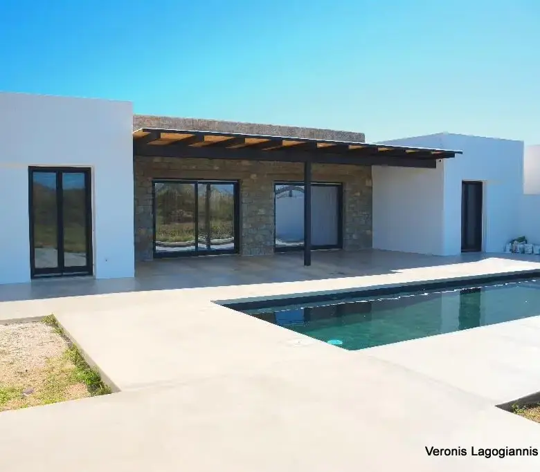 Chora Naxos / House of 118m2 / 640655