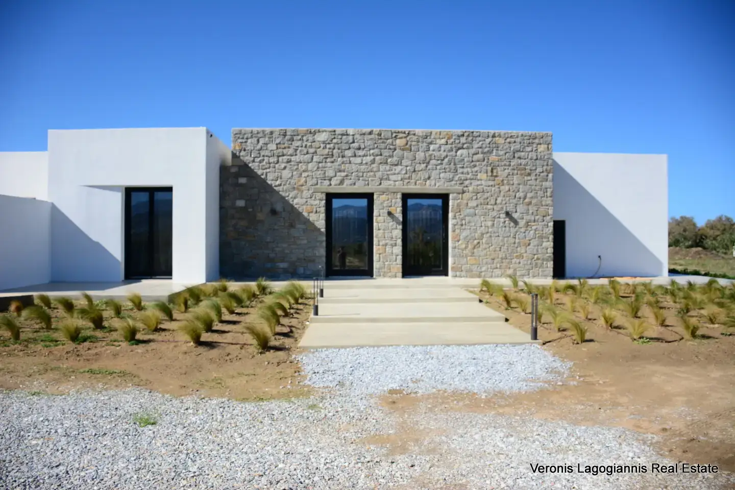 Chora Naxos / House of 118m2 / 640655