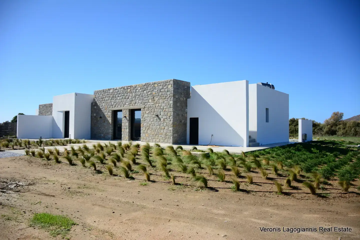 Chora Naxos / House of 118m2 / 640655
