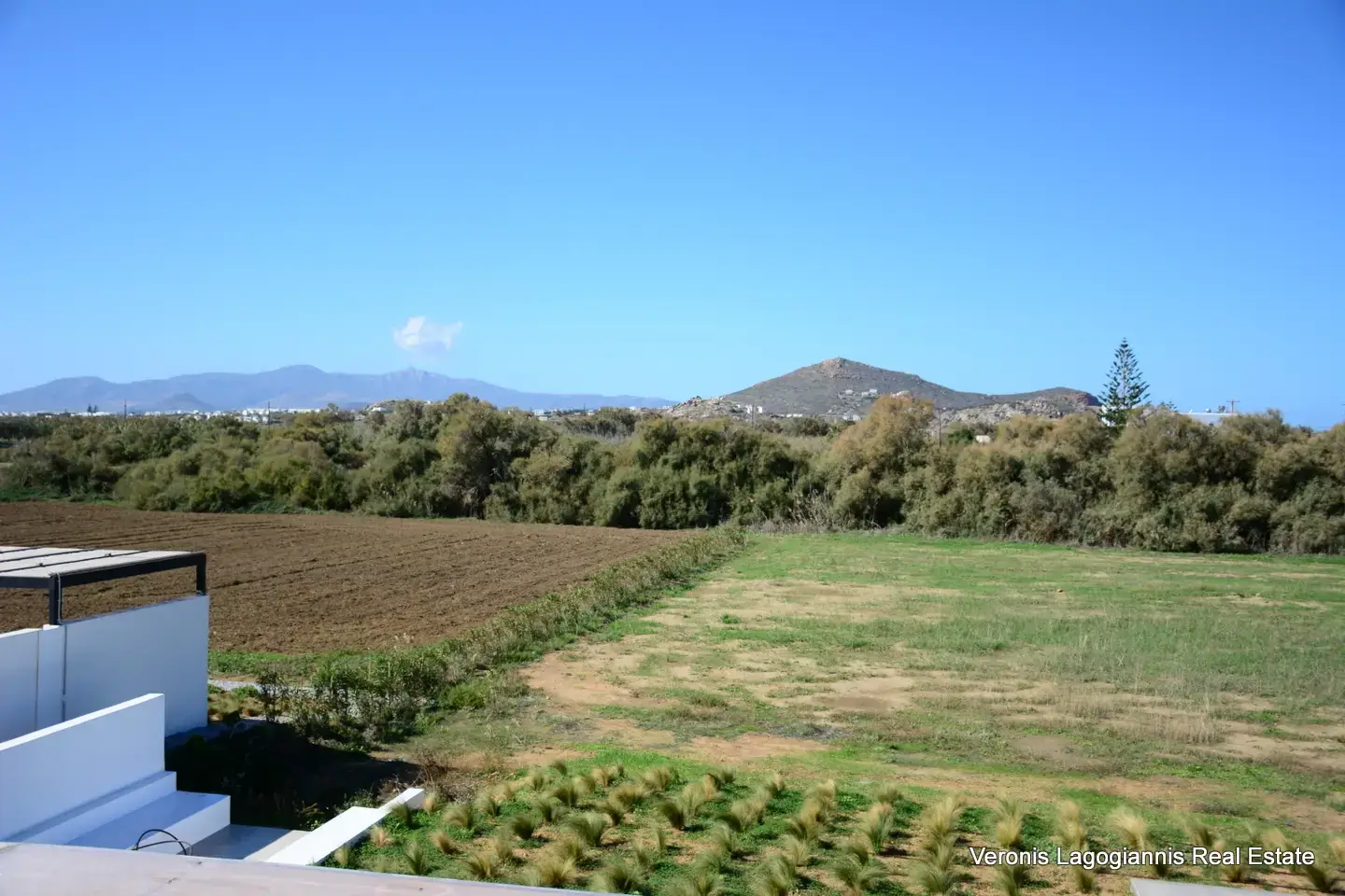 Chora Naxos / House of 118m2 / 640655