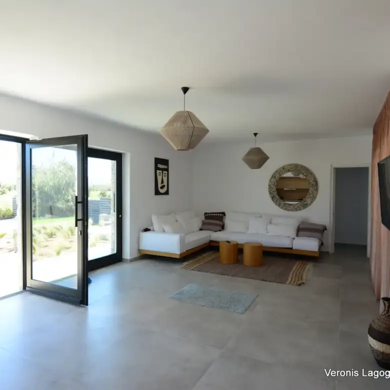 Chora Naxos / House of 118m2 / 640655