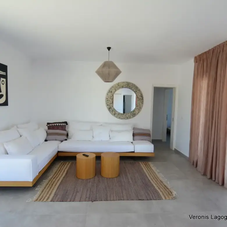Chora Naxos / House of 118m2 / 640655