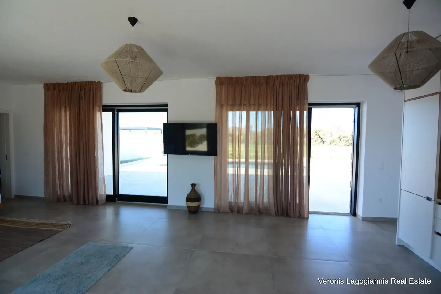 Chora Naxos / House of 118m2 / 640655
