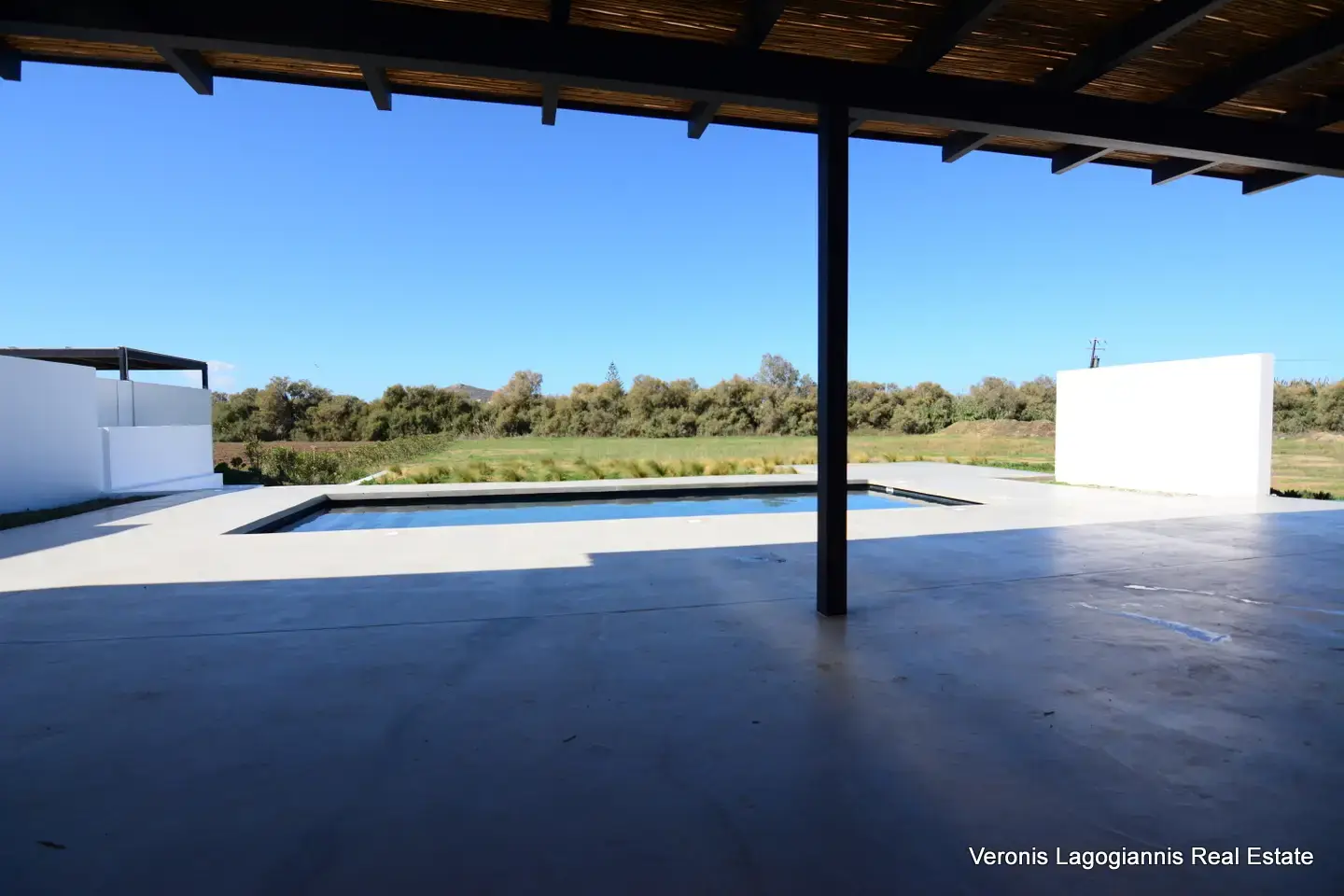 Chora Naxos / House of 118m2 / 640655
