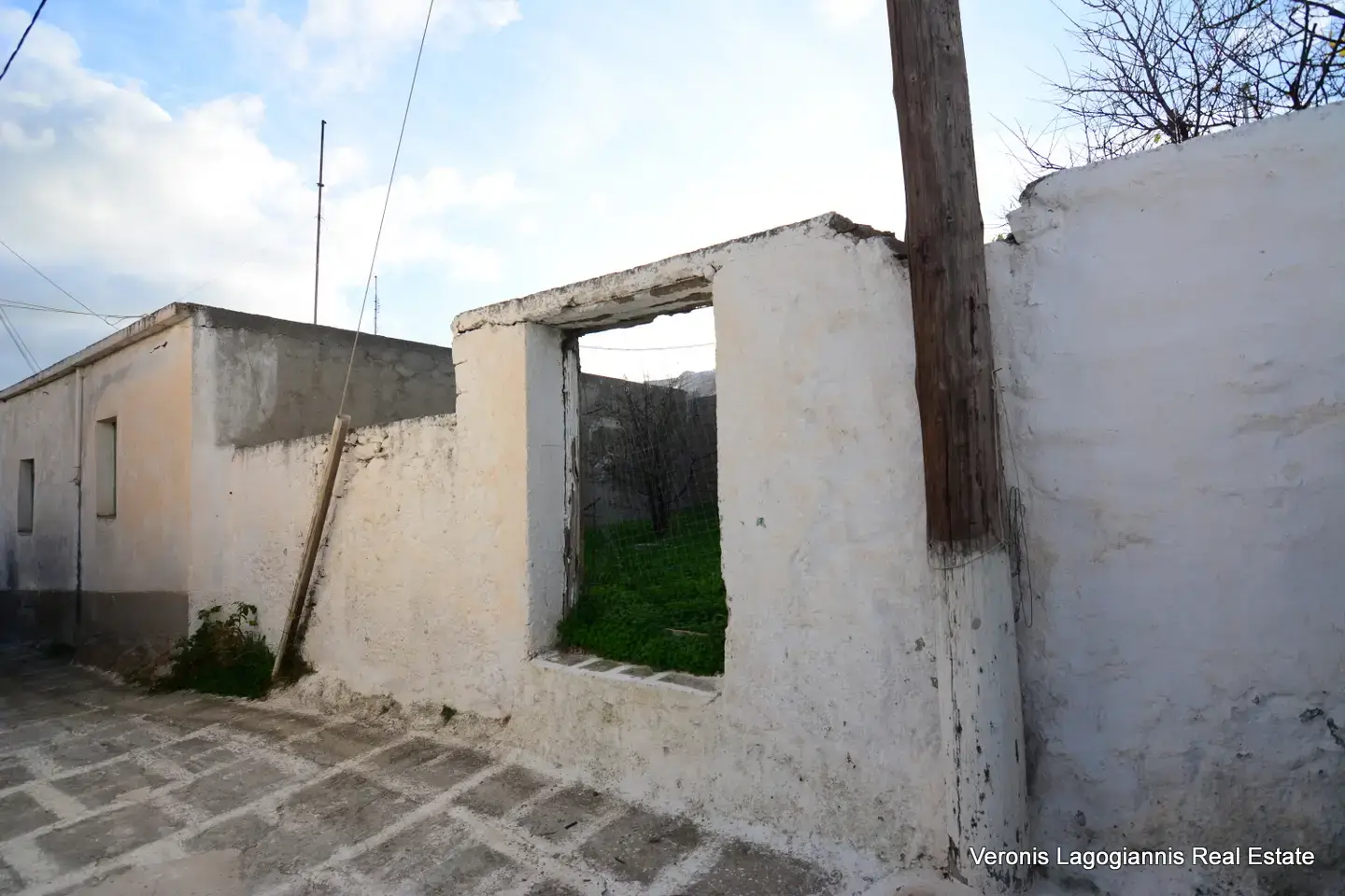 Βίβλος Νάξου – Οικόπεδο 215.66m2 / 640656