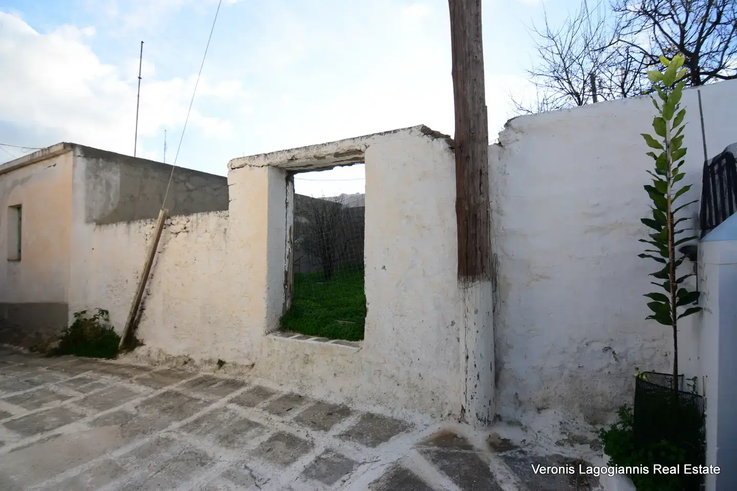 Βίβλος Νάξου – Οικόπεδο 215.66m2 / 640656