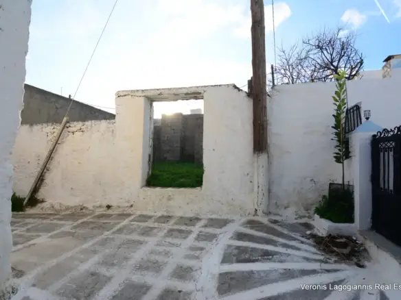 Βίβλος Νάξου – Οικόπεδο 215.66m2 / 640656