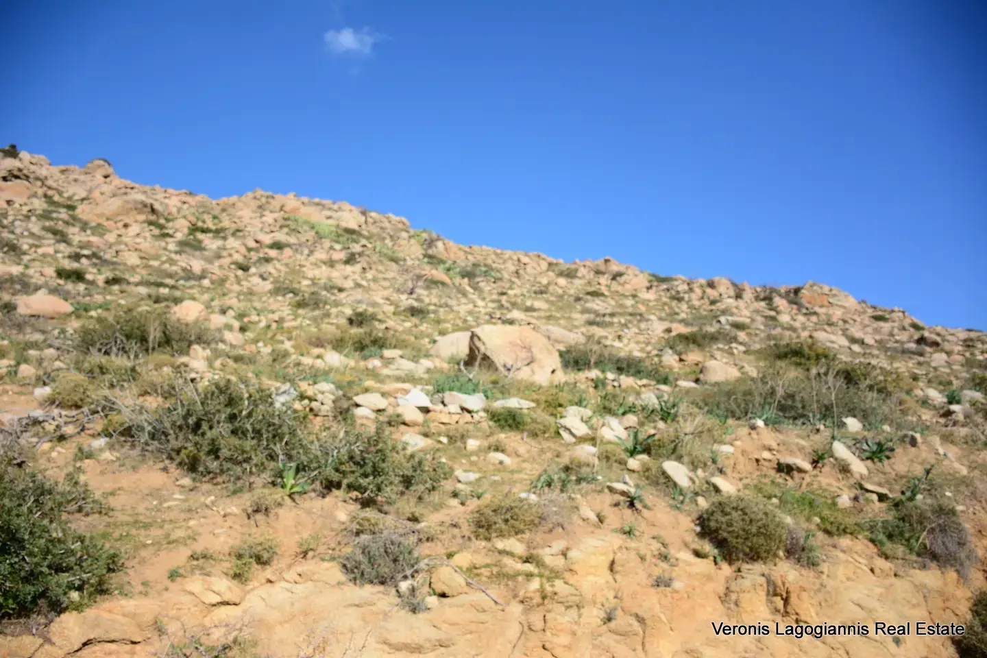 Αγκίδια Νάξου – Αγροτεμάχιο 4.230m2 / 640659