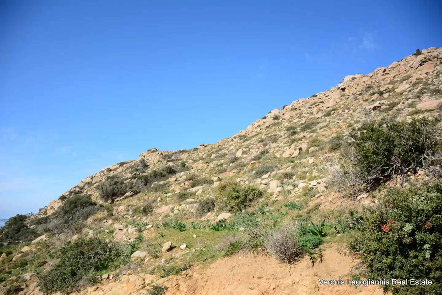 Αγκίδια Νάξου – Αγροτεμάχιο 4.230m2 / 640659